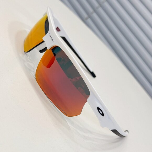 Oakley sunglasses main image 7